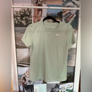 NIKE LIME T SHIRT
